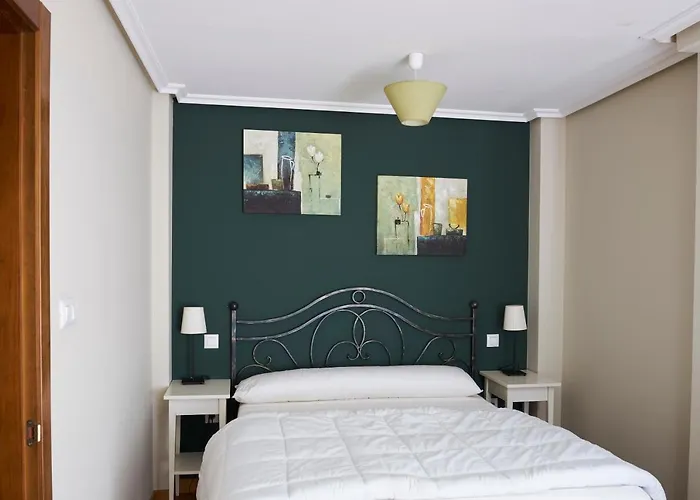 San Pedro Villoria Semesterbostad Pola de Laviana